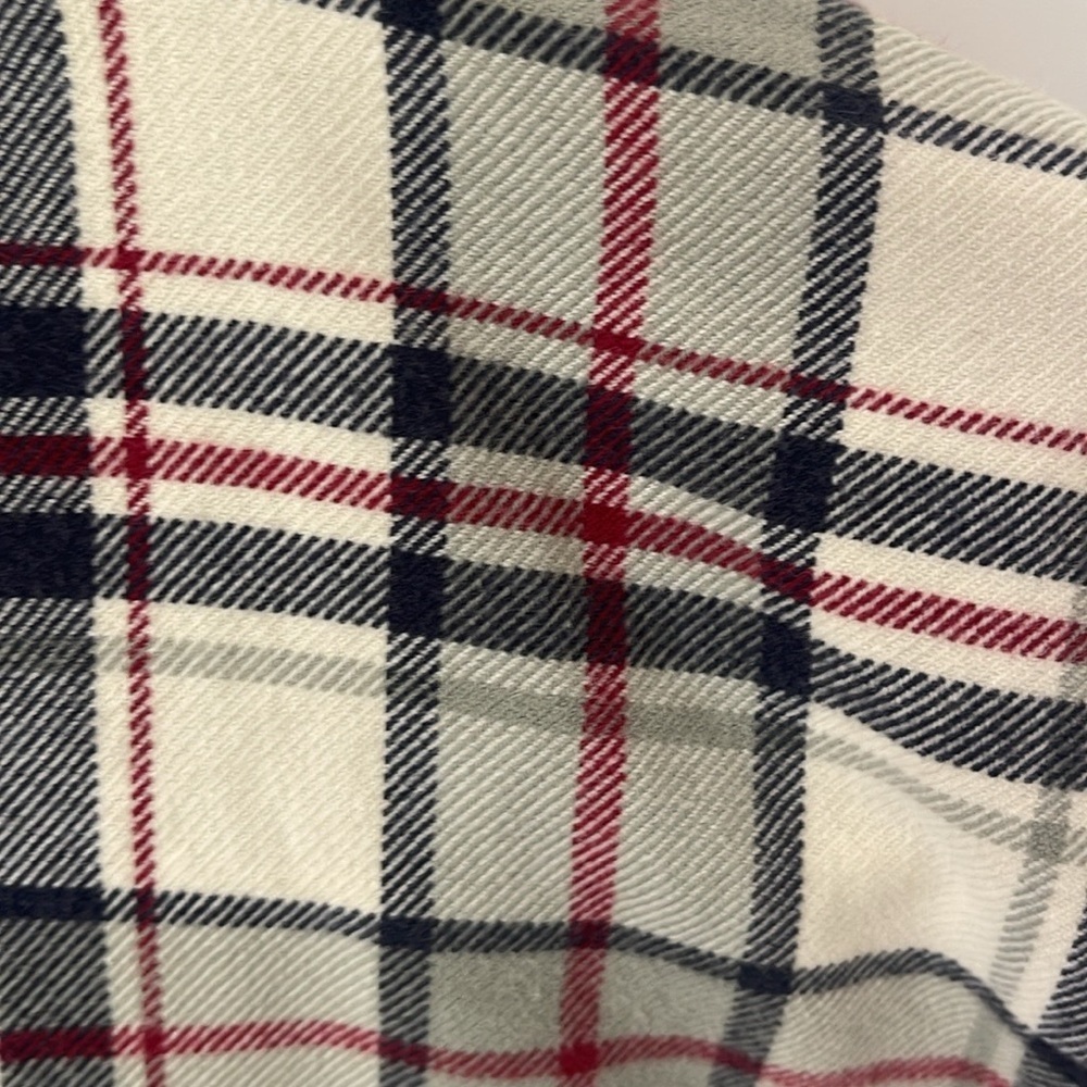Chaps Women’s full zip up paid flannel shirt size M - Picture 9 of 11